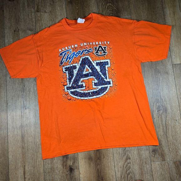 Vintage Auburn Tigers T Shirt Mens Large Orange Short Sleeve 3D Logo Sports NCAA - Picture 1 of 7